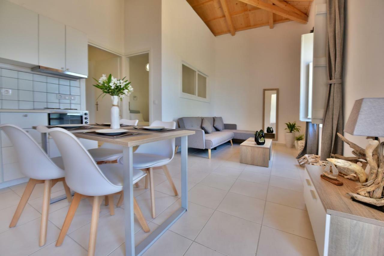 Appartement Douskos Beach House à Hydra  Extérieur photo