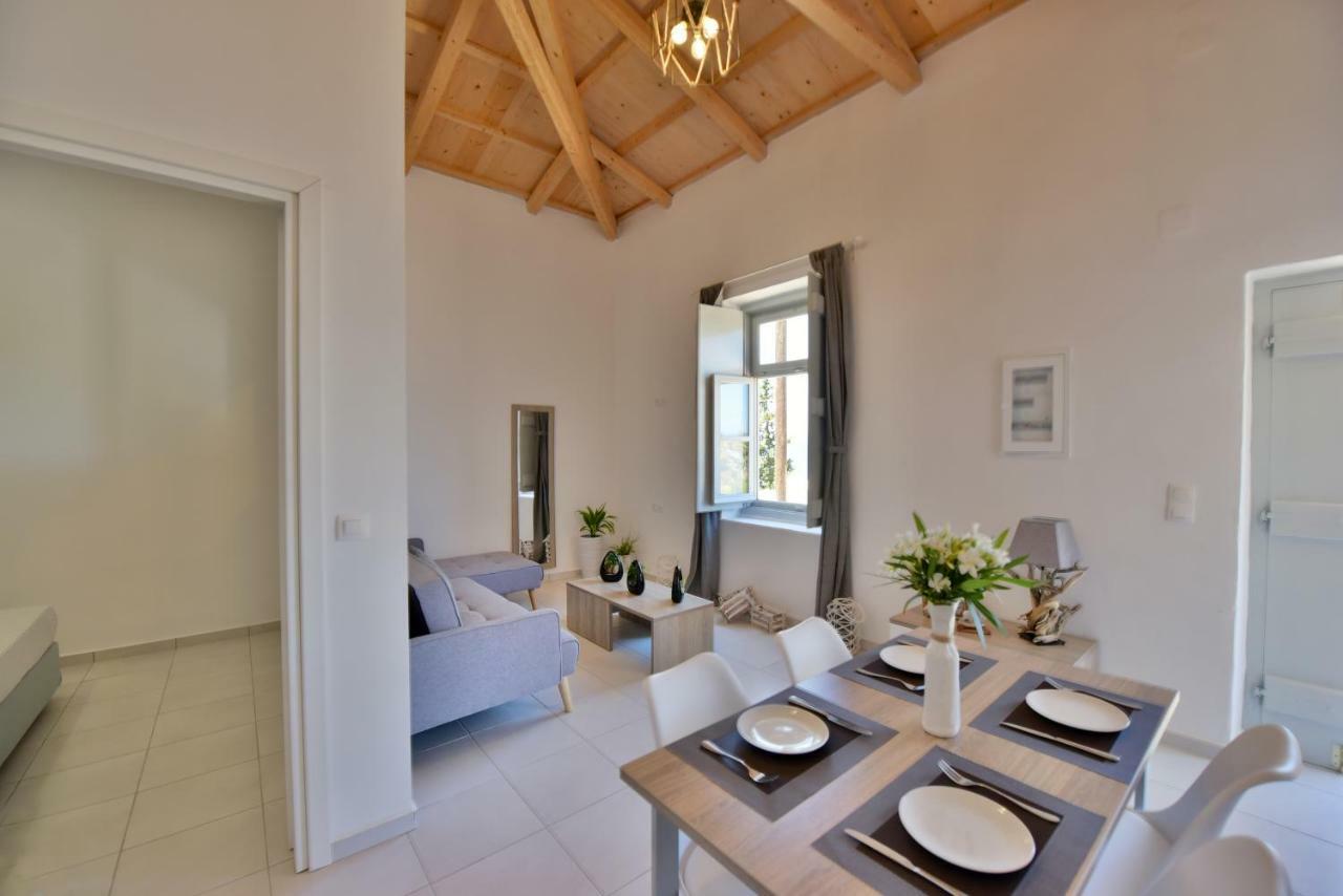 Appartement Douskos Beach House à Hydra  Extérieur photo
