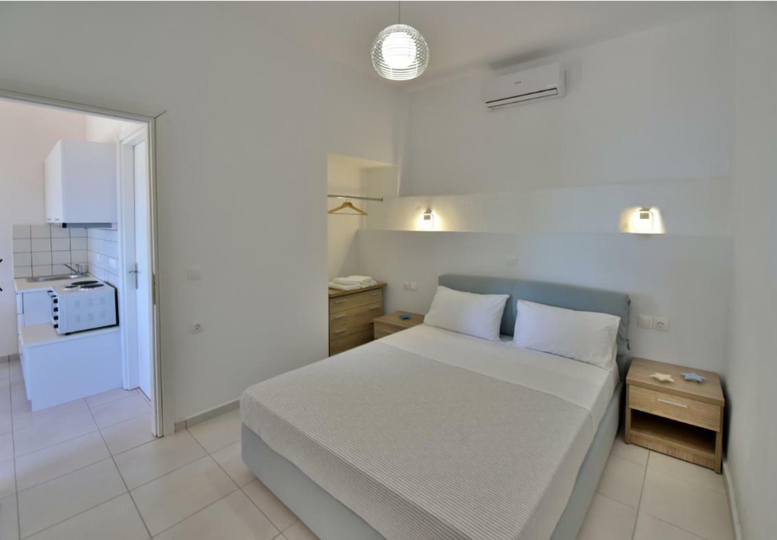 Appartement Douskos Beach House à Hydra  Extérieur photo